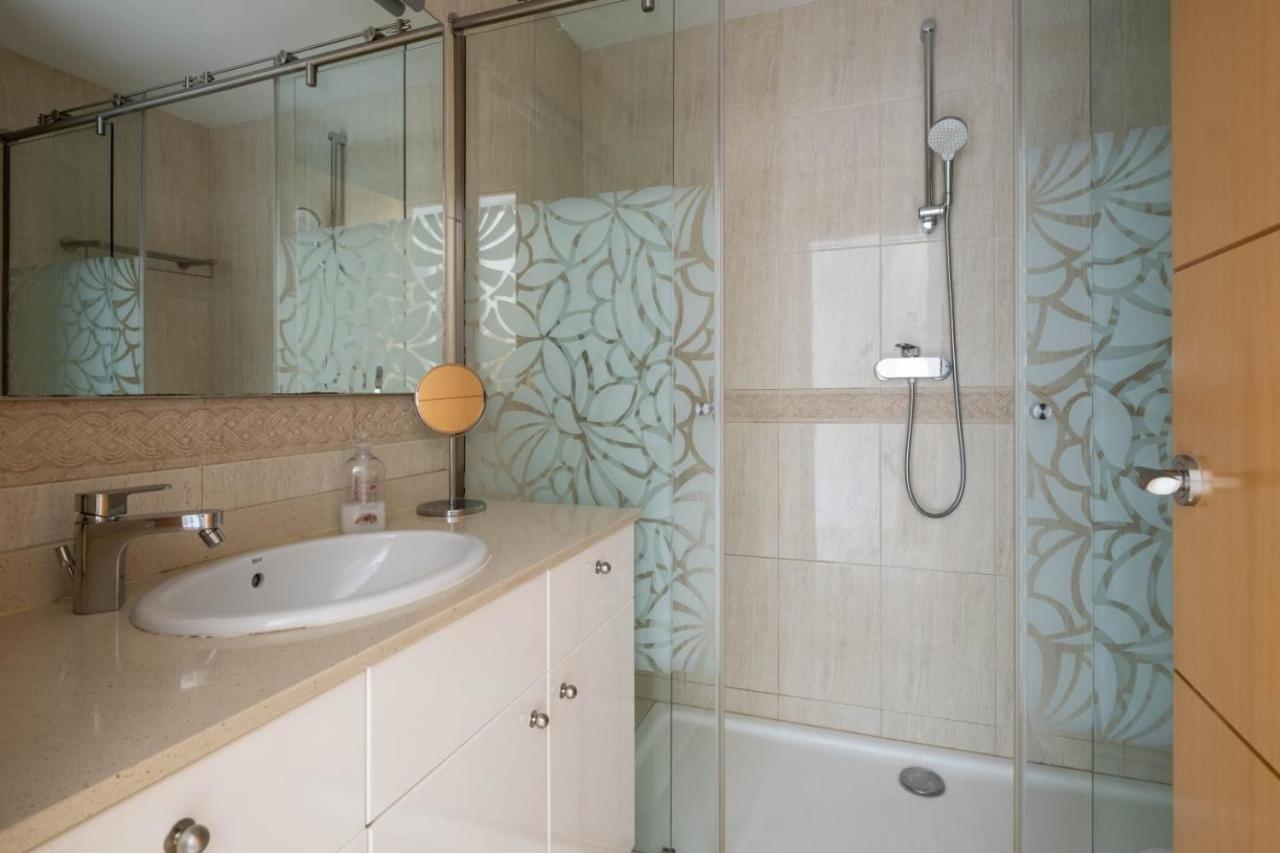 Centric Apartment Gran Via Fira Montjuic L'Hospitalet de Llobregat Esterno foto