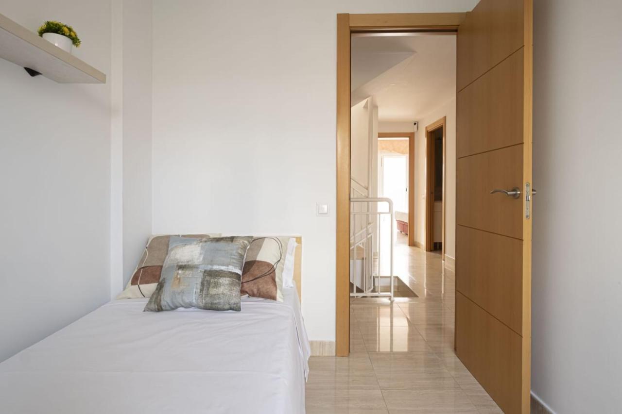 Centric Apartment Gran Via Fira Montjuic L'Hospitalet de Llobregat Esterno foto